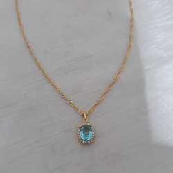 oval tasli kolyeler 