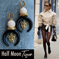 Half Moon Tiger Gold Küpeler