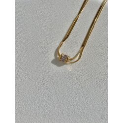 Çift Zincirli Silindir Gold Çelik Kolye