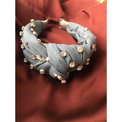 Denim Taşlı Taç