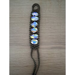 156 el yapıımı haki yeşil Swarovski taşlı bileklik 18 cm