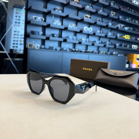 PRADA YUVARLAK CAM