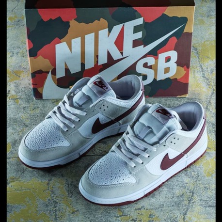 Nike SB Low- Premium Sneaker
