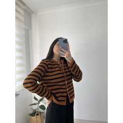 GOLD DÜĞMELİ HIRKA