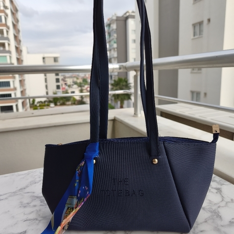 The bag lacivert renk