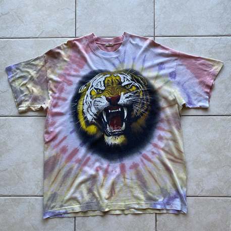 90’s Tie Dye Tiger Tee XL