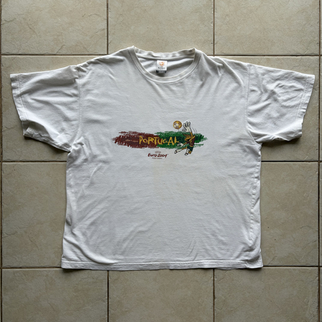 Boxy Fit UEFA Euro 2004 Tee L-XL