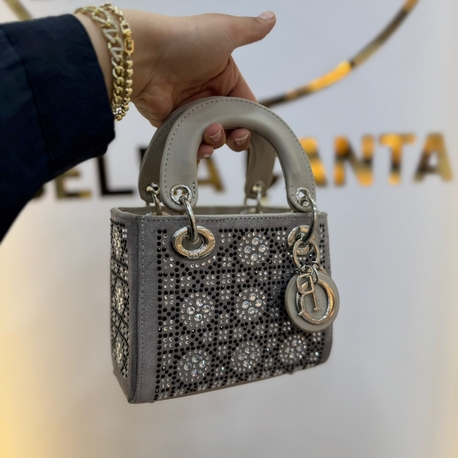 A kalite taşlı Dior çanta