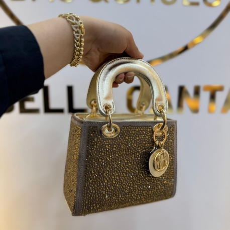 A kalite taşlı Dior çanta