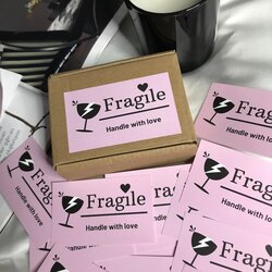 Fragile Etiket - 8.2*5 cm dikdörtgen etiket- 50 Adet