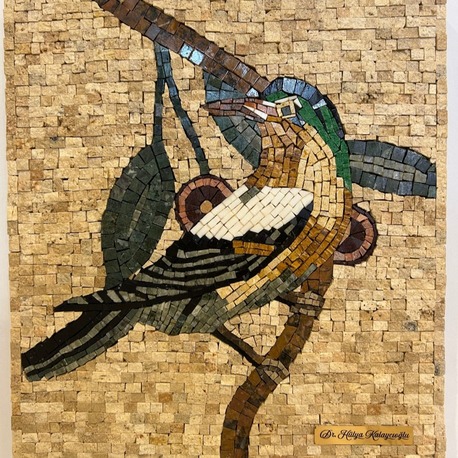 Dalda Dİnlenen Kuş Etüdü