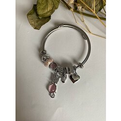 pembe charmlı pandora çelik