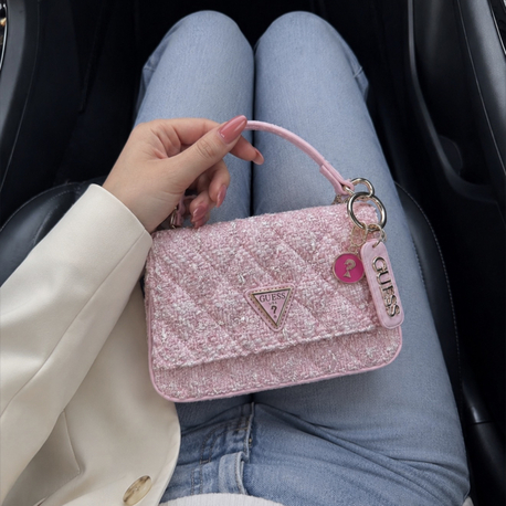 Pembe tüvit çanta