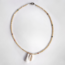 Püsküllü Deniz Kabuğu Choker 