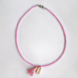 Püsküllü Deniz Kabuğu Choker 