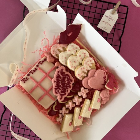 Sweet Valentine Chill Box
