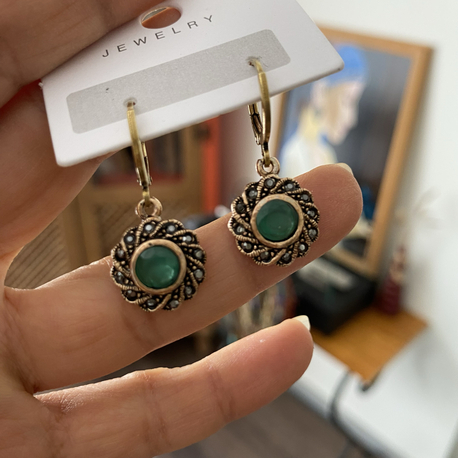 Yeşil Oniks Taşlı Vintage Bronz Küpe