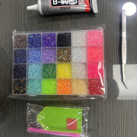 ✨ 24’lü Bedazzle Taş Süsleme Seti