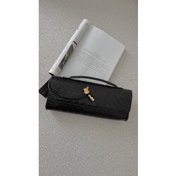 BOTTEGA ANDİAMO A+ İTHAL SİYAH DERİ CLUCHT