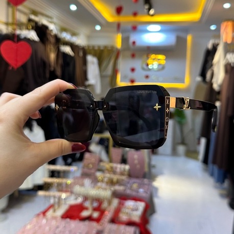 Güneş Gözlüğü 