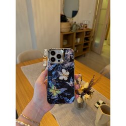 Dönen Kelebekli Lacivert Gece Desenli Telefon Kabı