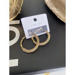 Kararmaz taşlı gold halka küpe