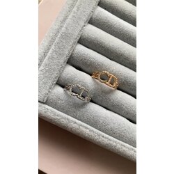 Dior Yüzük