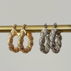 Çelik Burgu Küpe Gold