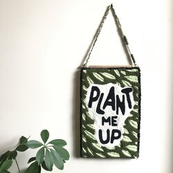 PLANT ME UP Punch Tablo