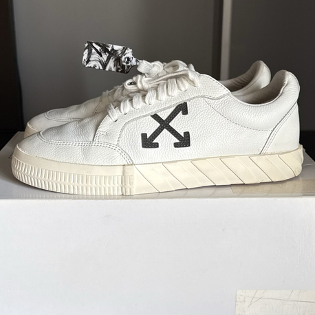 Off White 202602-45/43