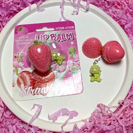 Charmlı lipbalm