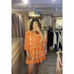 Balık desenli mini elbise