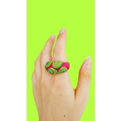 Art on hand ring