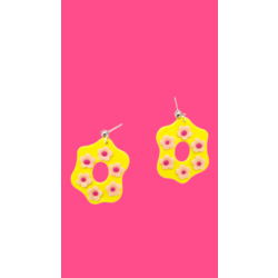 Yellow with mini flower