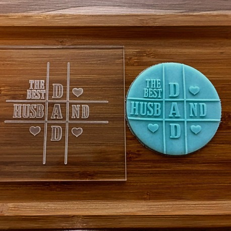 26567 The best Dad Husband yazılı pleksi kabartma plakası 