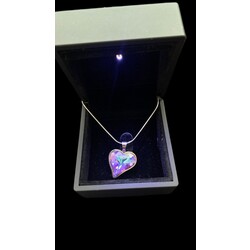 Çelik Hologramlı Kalp Kolye