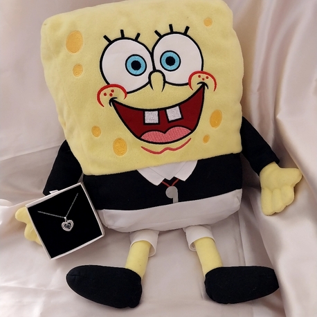 lisanslı sünger bob + 100 dilde seni seviyorum kolyesi