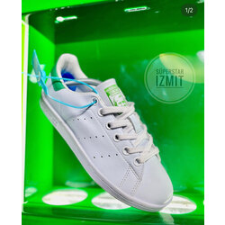 “Adidas “STAN SMITH”