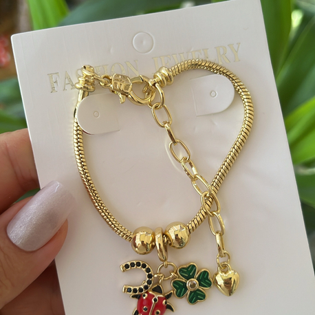 Jewelry  uğur böceği charm bileklik