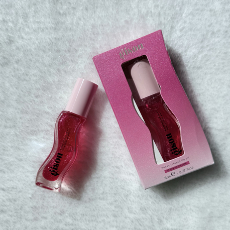 Gisou lip oil (cherry on the cake)
