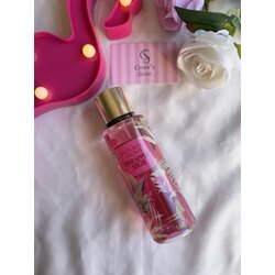 Victoria’s secret Pıneapple Hıgh vücut spreyi