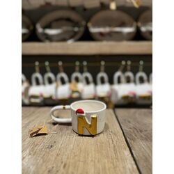 NOEL ŞAPKALI HARFLİ MUG 