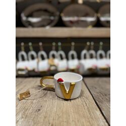 NOEL ŞAPKALI HARFLİ MUG 