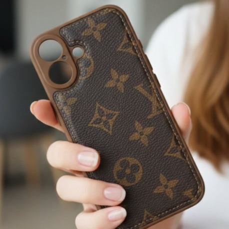 Marka Logolu Deri Telefon Kılıfı (iPhone 17 ve üzeri)