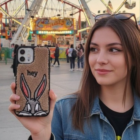 Bugs Bunny Telefon Kılıfı