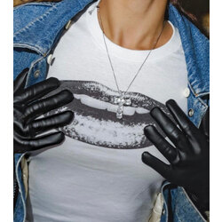 Lips - Baby Tee