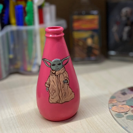 Yoda şişe