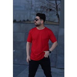 Kare Desenli Kırmızı T-shirt 