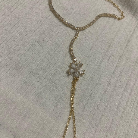 Gold Çiçekli Şahmeran