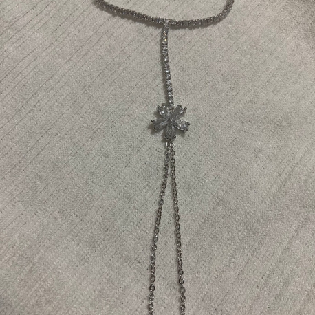 Çiçekli Şahmeran